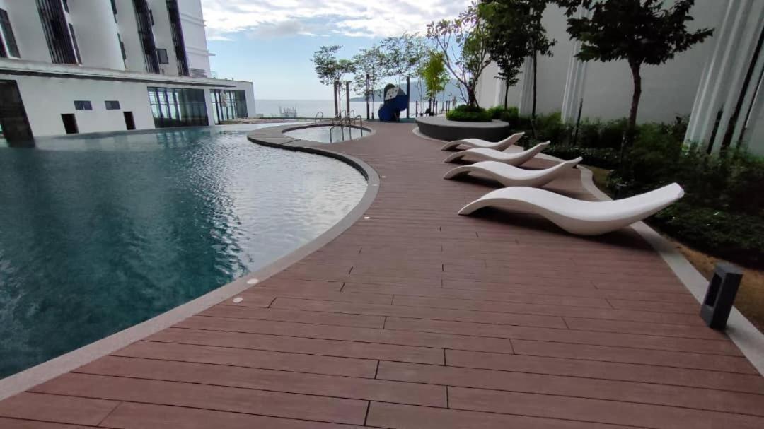 Qilala Dualview By The Shore Aparthotel *
